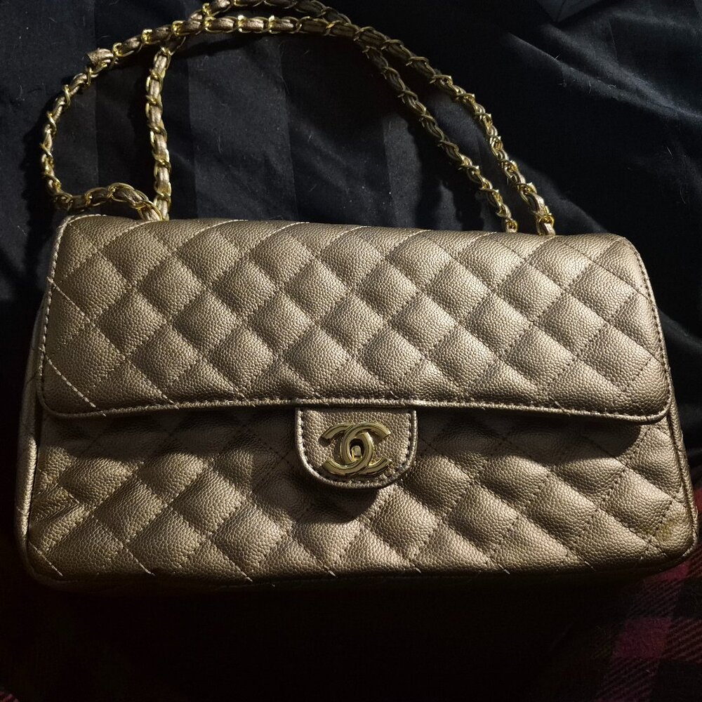 Purse channel